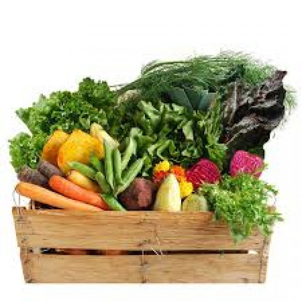 Family Veggie Box: 3-5 People